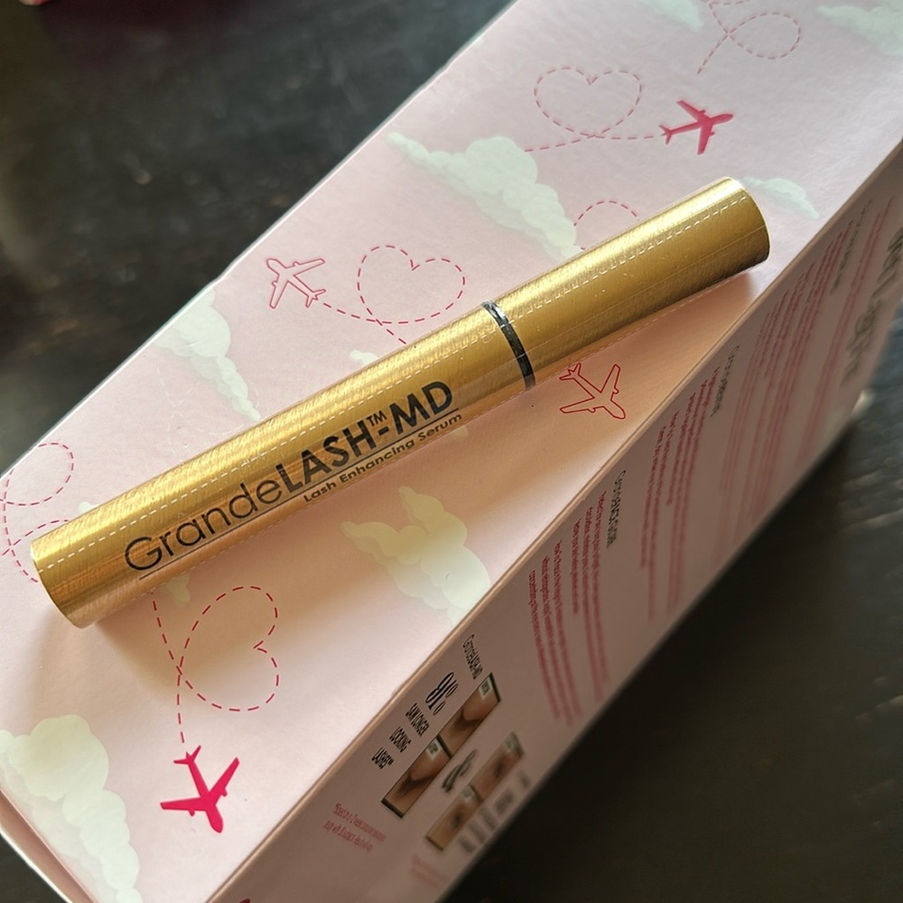 GradeLash growth serum